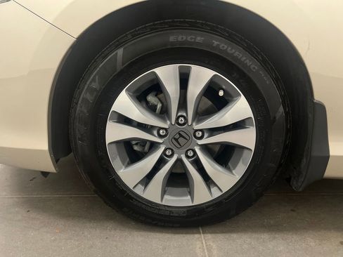 Used 2015 Honda Accord LX image 30