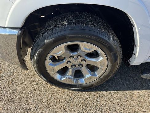 Certified 2025 RAM 1500 Lone Star image 8