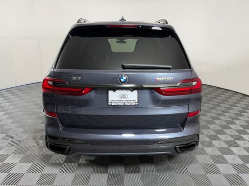 Used 2021 BMW X7 M50i w/ Dynamic Handling Package AWD/4WD image 10