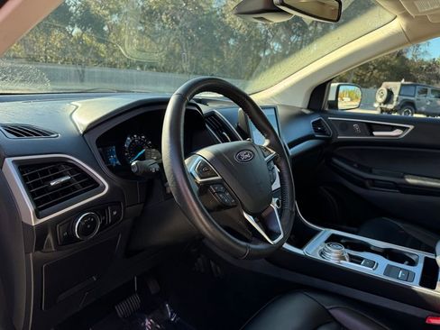 Used 2024 Ford Edge SEL image 34