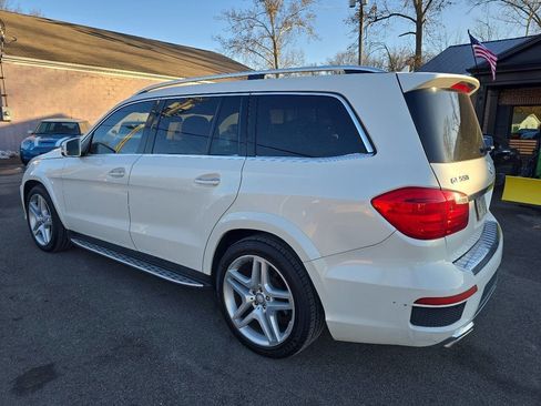 Used 2014 Mercedes-Benz GL 550 4MATIC image 6