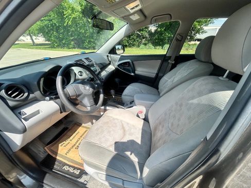 Used 2011 Toyota RAV4 2WD w/ Base L4 Extra Value Pkg image 12