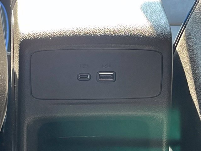 Used 2025 Buick Envista Sport Touring w/ Convenience I Package FWD image 37