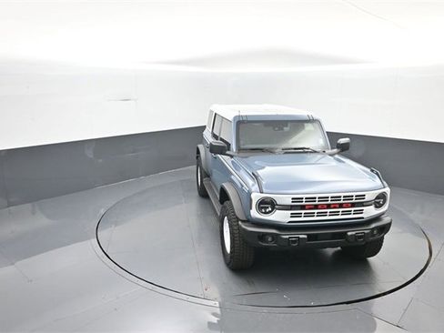 New 2025 Ford Bronco Heritage Edition image 17