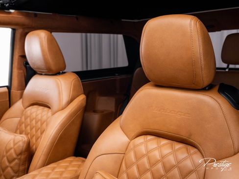 Used 2025 Ford Bronco Badlands image 33