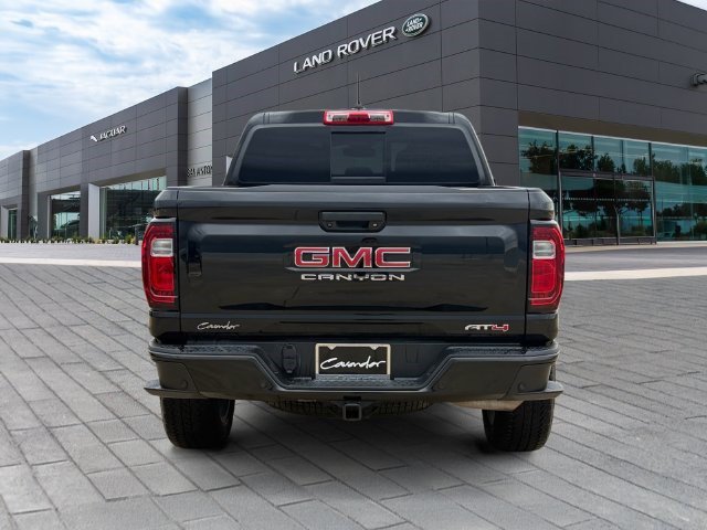 Used 2024 GMC Canyon AT4 w/ AT4 Premium Package AWD/4WD image 4