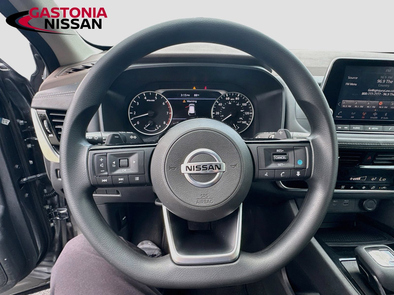 Used 2021 Nissan Rogue SV FWD image 14