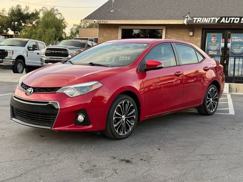 Used 2014 Toyota Corolla S FWD image 1