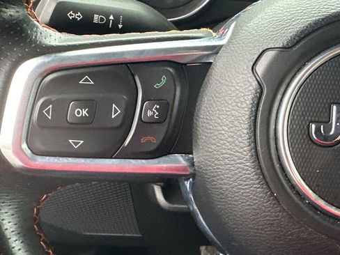 Used 2021 Jeep Gladiator Mojave image 23