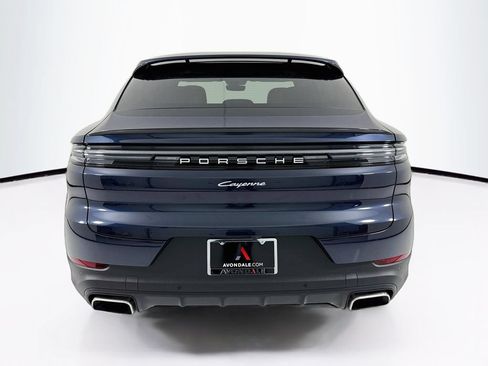 New 2026 Porsche Cayenne Coupe AWD/4WD image 10