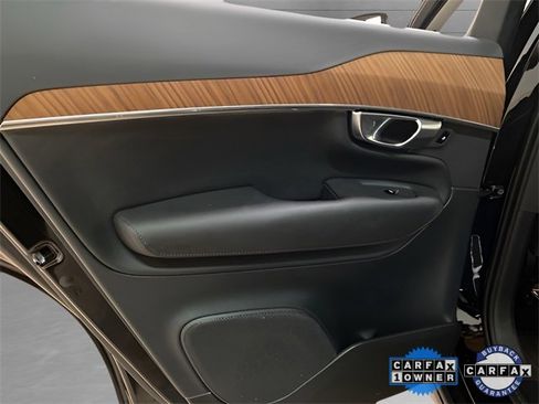 Used 2025 Volvo XC90 B6 Plus image 59