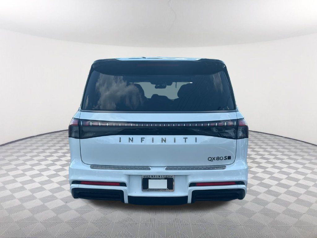 Certified 2026 INFINITI QX80 4WD image 6