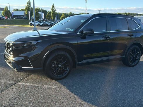 Used 2025 Honda CR-V Sport image 12
