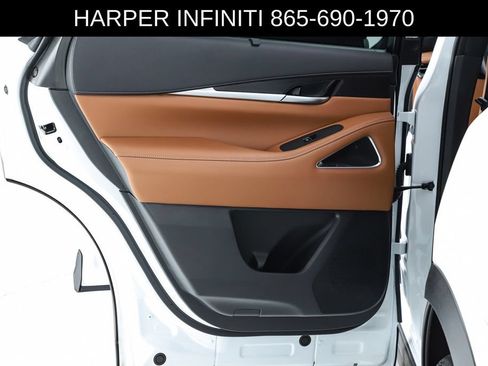 Certified 2026 INFINITI QX60 Autograph w/ Dark Cargo Package AWD/4WD image 18