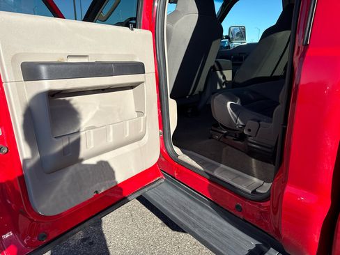 Used 2009 Ford F250 XLT image 26