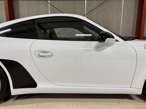 Used 2016 Porsche 911 Carrera S image 36