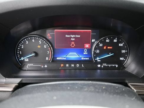 Used 2022 Ford Explorer Limited w/ Equipment Group 301A AWD/4WD image 37