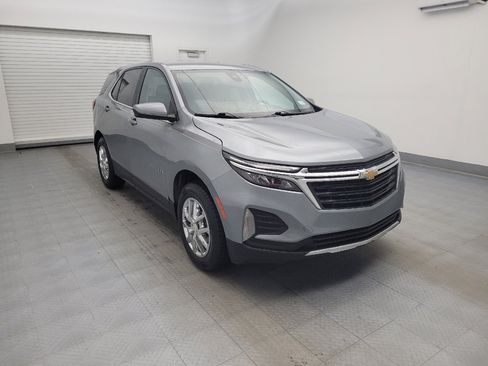 Used 2023 Chevrolet Equinox LT AWD/4WD image 13