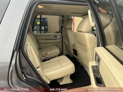 Used 2017 Ford Expedition Limited w/ Equipment Group 301A image 37