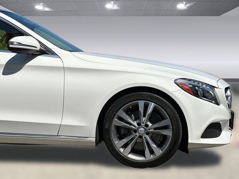 Used 2017 Mercedes-Benz C 300 Sedan image 34