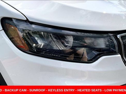 Used 2022 Jeep Compass Limited w/ Sun and Sound Group AWD/4WD image 31