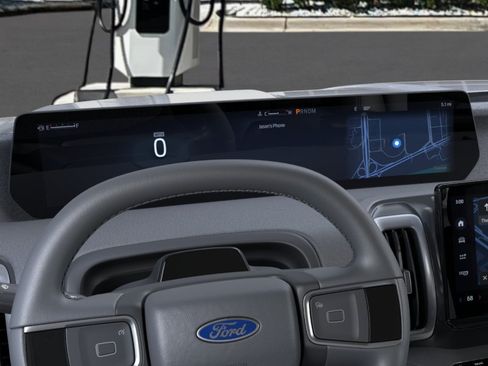 New 2025 Ford Expedition Active RWD image 13