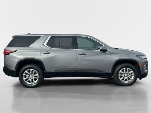 Used 2023 Chevrolet Traverse LS w/ Safety Package image 6