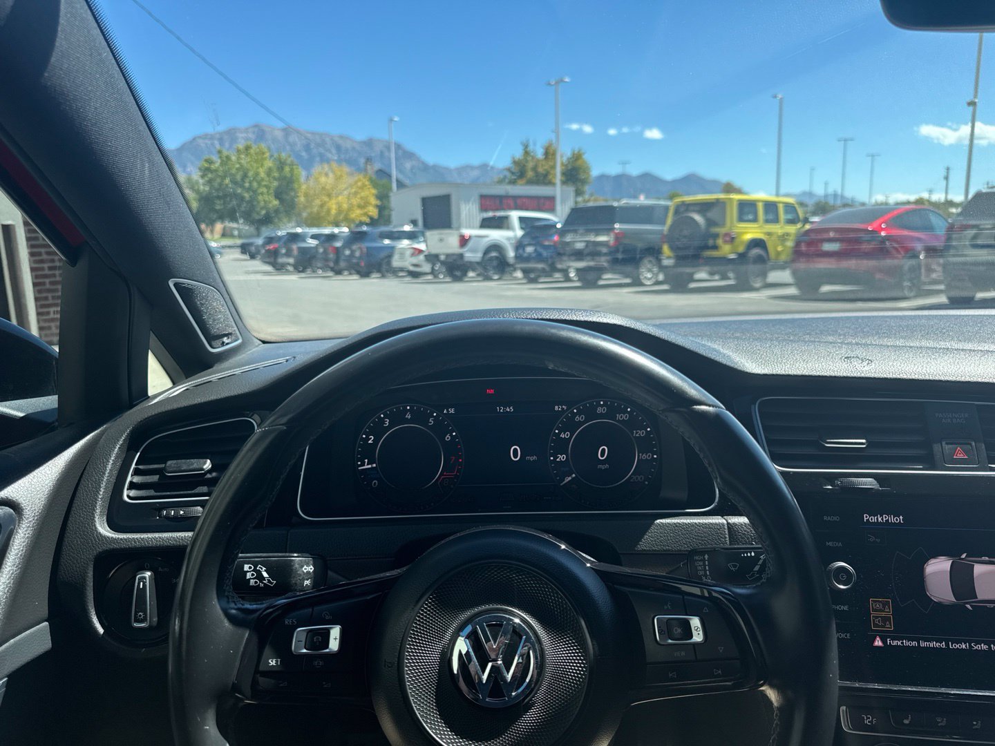 Used 2019 Volkswagen Golf R 4-Door AWD/4WD image 21
