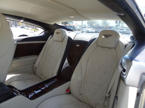 Used 2012 Bentley Continental GT AWD/4WD image 12