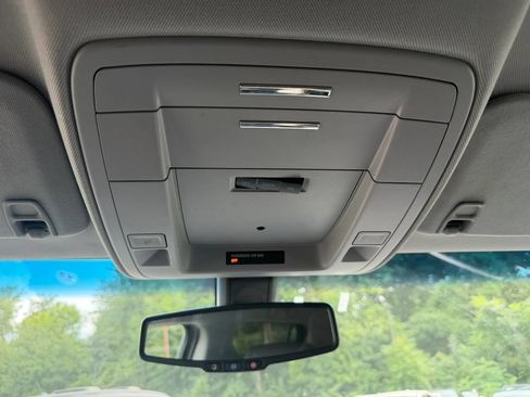 Used 2018 Chevrolet Tahoe LS AWD/4WD image 26
