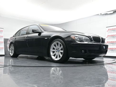 Used 2006 BMW 750Li image 32
