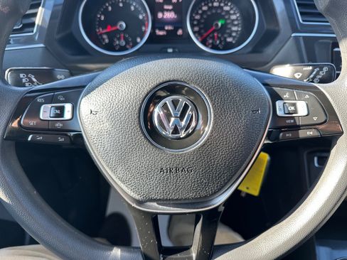 Used 2019 Volkswagen Tiguan S w/ Driver Assistance Package image 23