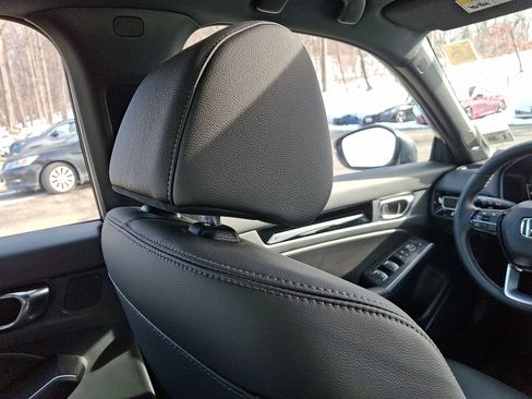 Certified 2025 Honda Civic Sport Touring image 13