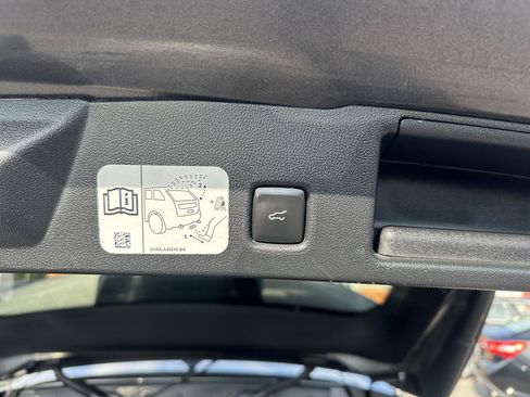 Used 2020 Ford Escape SEL AWD/4WD image 21