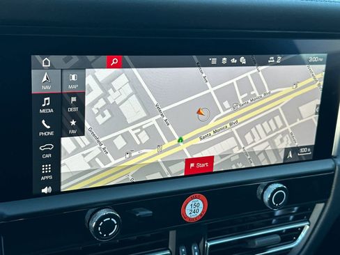 New 2026 Porsche Macan Turbo image 22