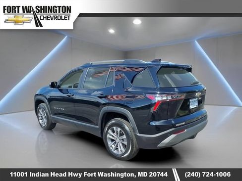 Used 2025 Chevrolet Equinox LT w/ Convenience Package II FWD image 5