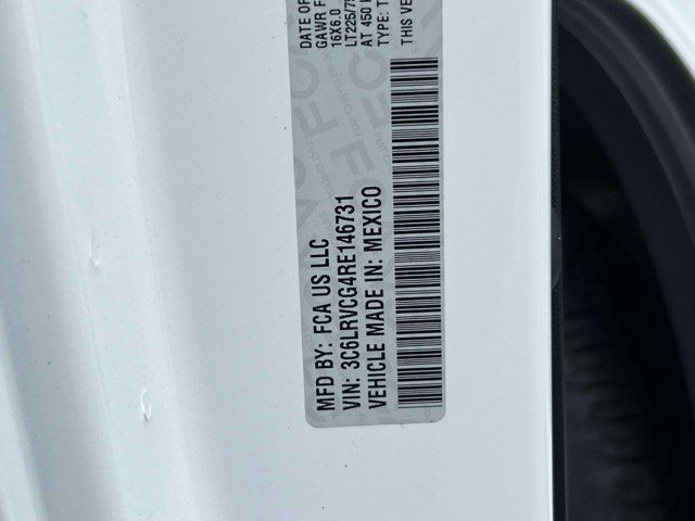 Used 2024 RAM ProMaster 2500 w/ Convenience Group FWD image 19