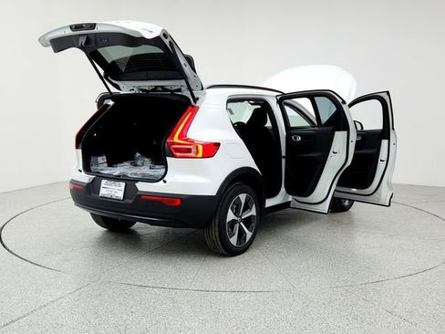 New 2026 Volvo XC40 B5 Plus w/ Protection Package Premier image 11