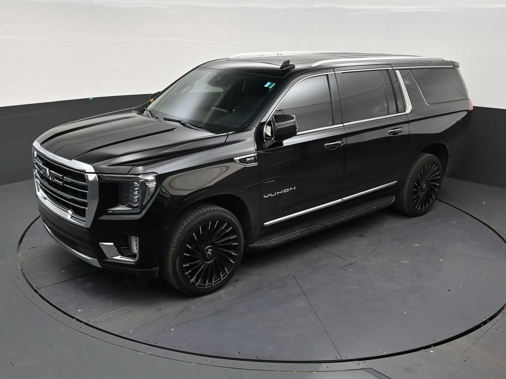 Used 2023 GMC Yukon XL SLT w/ SLT Luxury Package RWD image 12