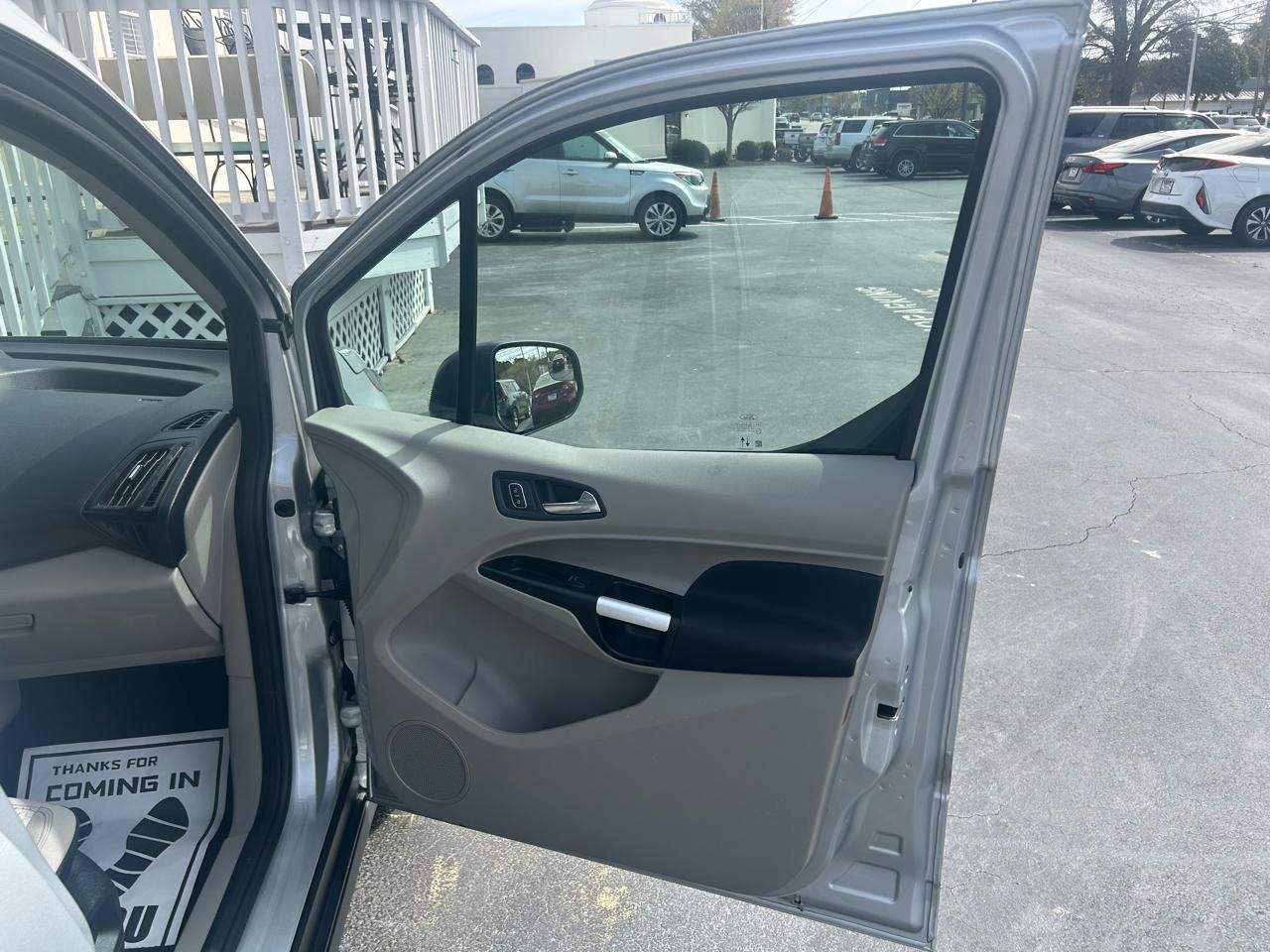 Used 2023 Ford Transit Connect XLT FWD image 21