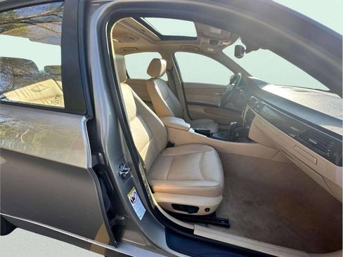 Used 2008 BMW 328xi Sedan image 17