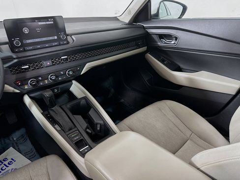 Certified 2023 Honda Accord EX image 23