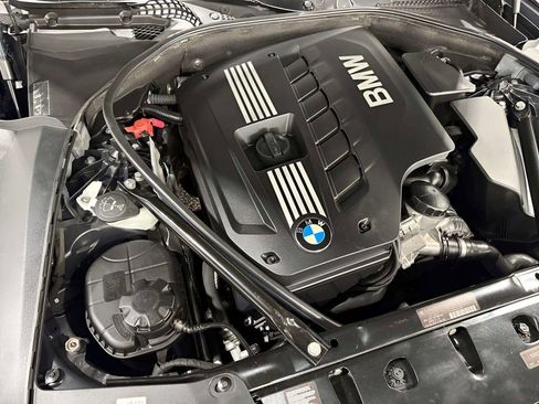 Used 2011 BMW 528i Sedan RWD image 36