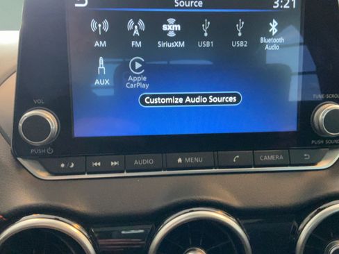 Used 2024 Nissan Sentra SR w/ SR Premium Package FWD image 11