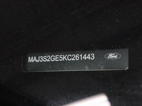 Certified 2019 Ford EcoSport SE image 34