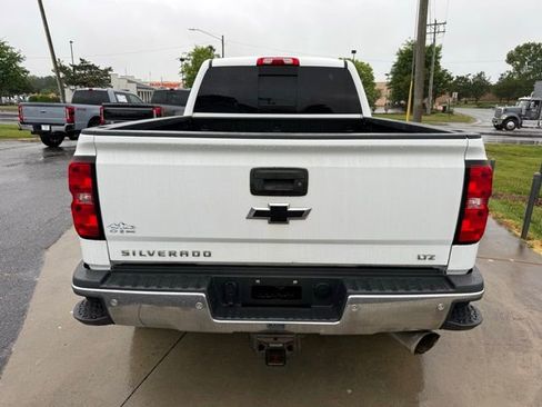 Used 2018 Chevrolet Silverado 2500 LTZ w/ Duramax Plus Package AWD/4WD image 10