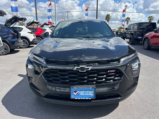 Used 2024 Chevrolet Trax RS w/ Driver Confidence Package FWD image 2