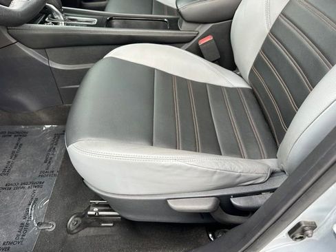 Certified 2023 Nissan Kicks SR w/ SR Premium Package FWD image 23