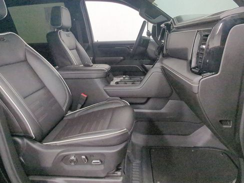 Used 2026 GMC Sierra 2500 AT4X AWD/4WD image 37