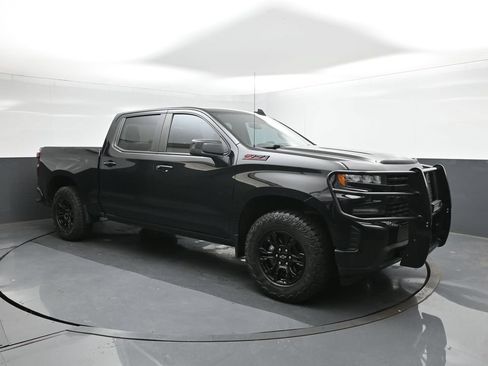 Used 2021 Chevrolet Silverado 1500 LT w/ Z71 Off-Road Package AWD/4WD image 26